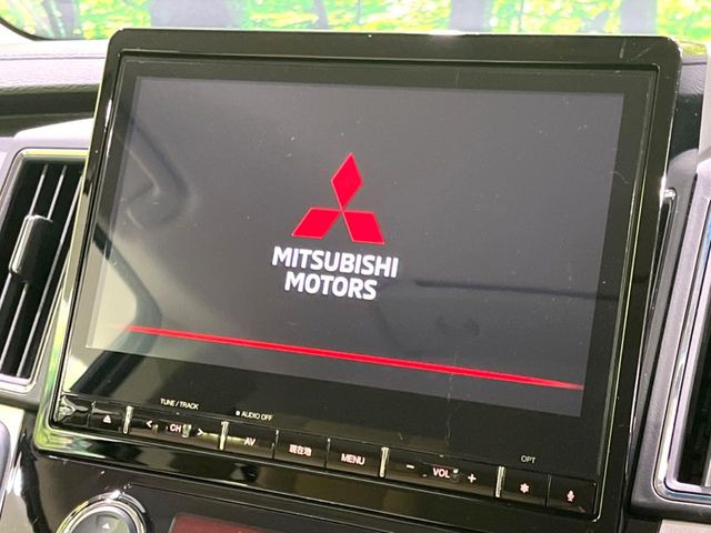 �y�����i�r�z�l�C�̏����i�r�𑕔����Ă���܂��B�i�r�̎g���₷���͂������A�I�[�f�B�I�@�\���[��!�L�����v�◷�s�͂������A�ʋ΂┃�����ȂǕ��i�̃h���C�u���y�����Ȃ�͂���