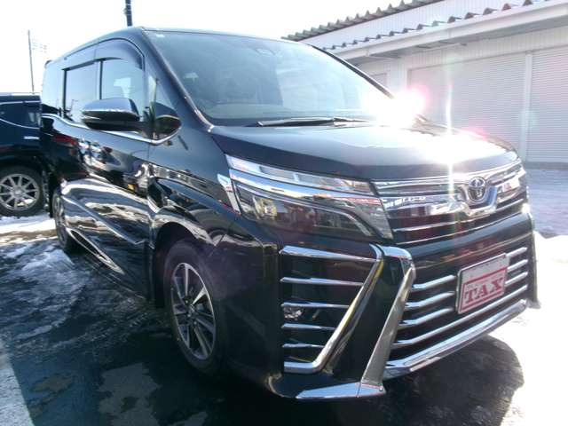 ヴォクシー2.0 ZS 煌II 4WD