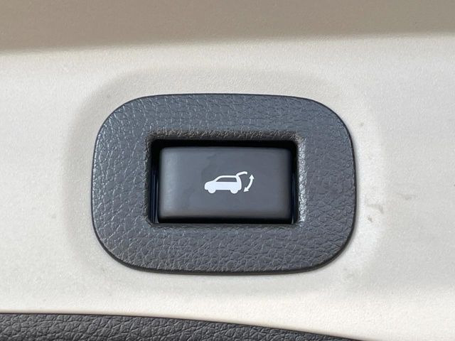 �y�p���[�o�b�N�h�A�z�X�}�[�g�L�[��^�]�Ȃ̃{�^�������������Ń��A�Q�[�g�������ŊJ���܂�!�ו��������Ă��鎞��A�����ʒu�ɂ���o�b�N�h�A��߂�ۂɕ֗��ȋ@�\�ł���