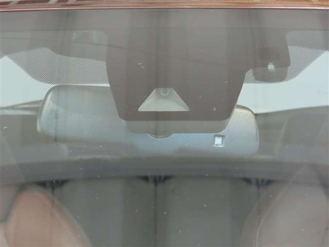 C-HRハイブリッド 1.8 G モード ブルーノ