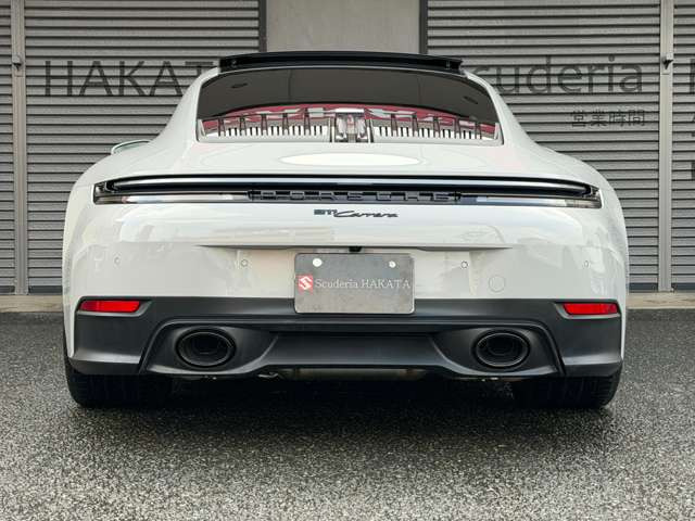 �y�I�v�V�����z���f���o�b�`(�n�C�O���X�u���b�N�E��36.000-)�EPORSCHE���S(�n�C�O���X�u���b�N�E��40.000-)