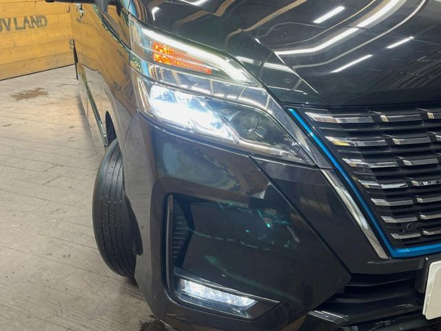 �yLED�w�b�h���C�g�z���V����ԑ��s�����ǍD�Ȏ��E���m�ۂ����S���ĉ^�]�ł��鍂�P�xLED�w�b�h���C�g�𑕔�!�_�����x�������A����d�͂��}�����Ă��܂��B