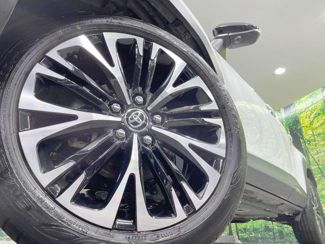 �y����18�C���`�A���~�z�C�[���z�O�ςɃ}�b�`���������A���~�z�C�[���𑕒����Ă���܂��B�e��ЊO�A���~�z�C�[����A�X�^�b�h���X�^�C�����戵�����Ă���܂��B���񂲑��k����������