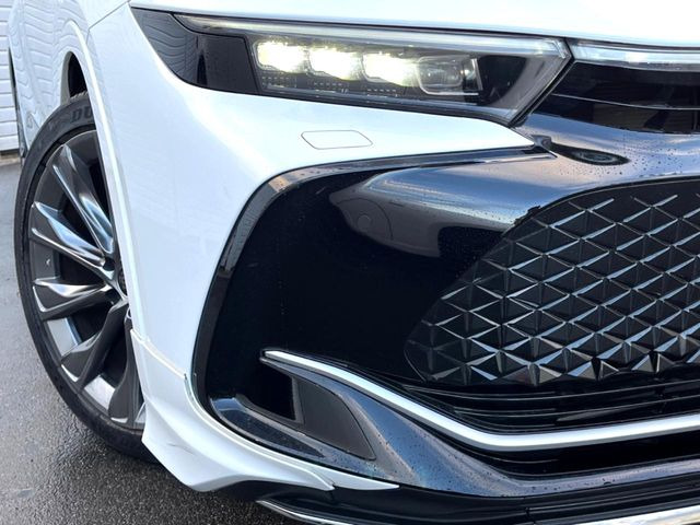 �yLED�w�b�h���C�g�z���V����ԑ��s�����ǍD�Ȏ��E���m�ۂ����S���ĉ^�]�ł��鍂�P�xLED�w�b�h���C�g�𑕔�!�_�����x�������A����d�͂��}�����Ă��܂��B