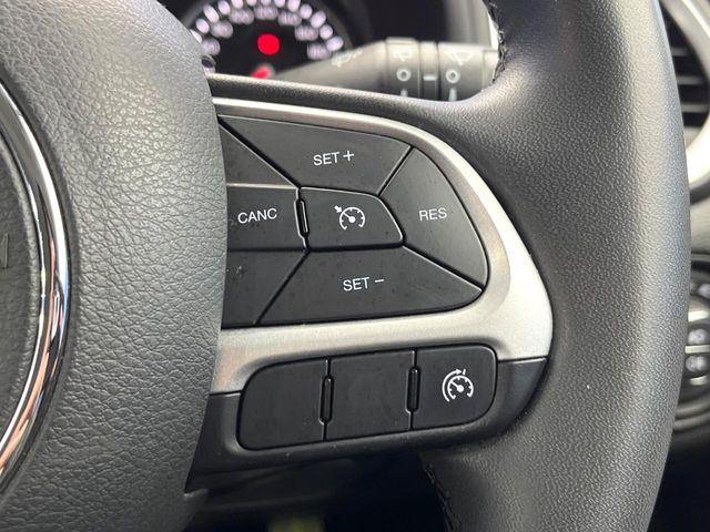 �����[�_�[�N���[�Y�R���g���[��:�O�̎ԂƂ̎Ԋԋ��������ɂƂ�A��葬�x�Ŏ������s���Ă���鎟����̃N���[�Y�R���g���[��!��ɍ������H�⎩���Ԑ�p���H�Ŏg�p����֗��ȋ@�\�ł�!