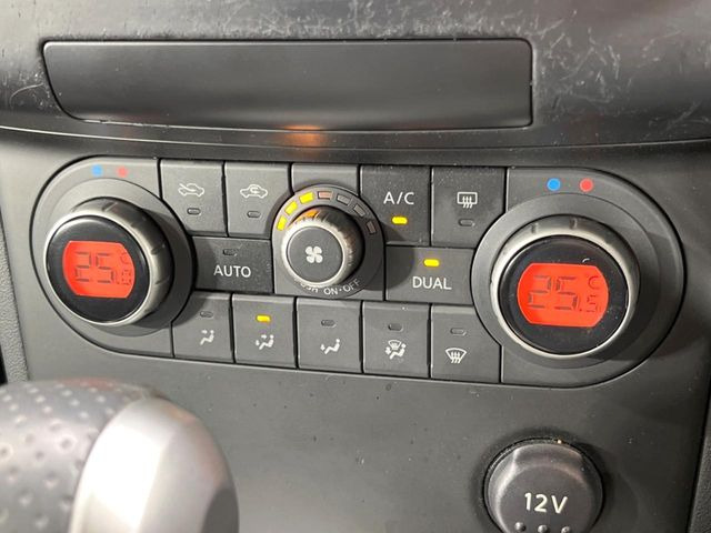 �y���E�Ɨ��^�t���I�[�g�G�A�R���z�^�]�ȂƏ���Ȃł��ꂼ�ꂨ�D�݂̉��x�ɐݒ�\�B����҂ɂ��z�������A���K�ȋ󒲂����͂��v���܂��B