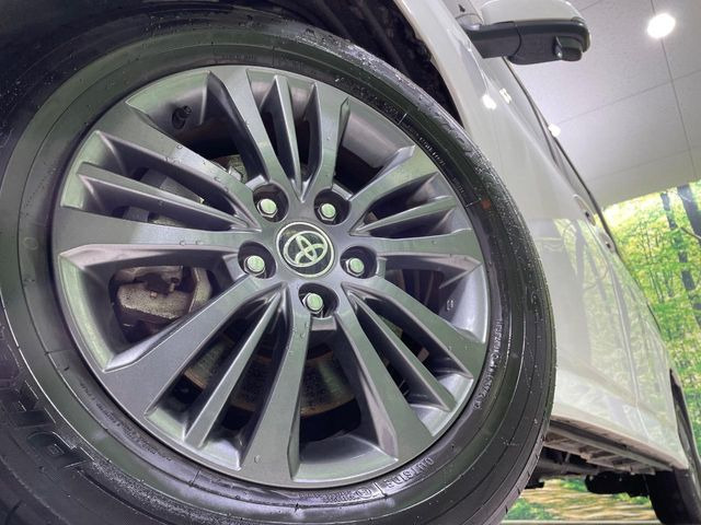 �y����16�C���`�A���~�z�C�[���z�O�ςɃ}�b�`���������A���~�z�C�[���𑕒����Ă���܂��B�e��ЊO�A���~�z�C�[����A�X�^�b�h���X�^�C�����戵�����Ă���܂��B���񂲑��k����������