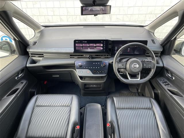 セレナ1.4 e-POWER AUTECH