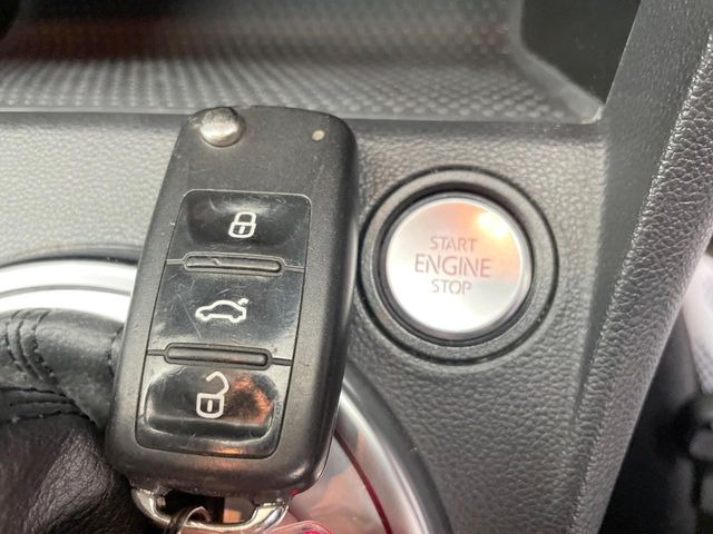 ���X�}�[�g�G���g���[:���������Ă��邾���ŁA�h�A���b�N�����E�{������G���W���X�^�[�g�܂ő���ł���֗��ȋ@�\�ł�!