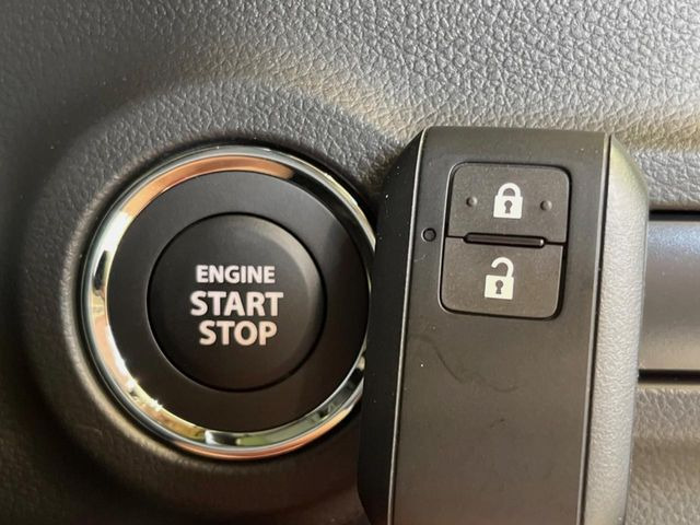 �y�L�[���X�X�^�[�g�V�X�e���z�J�o����|�P�b�g�ɓ��ꂽ�܂܂ł��h�A�̎{���E�������\�ȃX�}�[�g�L�[�𑕔��B�G���W���̃I���E�I�t�����J�M�����o���K�v����������Ƃ��Ă��֗��ł���