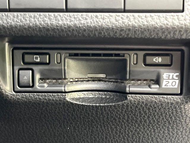 【ETC】高速道路の料金所をストレスなく通過!話題のスポットやサービスエリアに多い「スマートIC」利用時は必須のアイテムです。当店でセットアップを実施、ご納車当日からすぐにご利用いただけます!