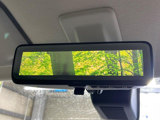 �y�f�W�^�����[���~���[�z��Ȃ̑傫�ȉו��⓯��҂Ō�����m�F���Â炢���ł����S!�J�������B�e�����ԗ�����̉f�������[���~���[���ɕ\���B�N���A�Ȏ��E�ŏ󋵂̊m�F���\�ł�!