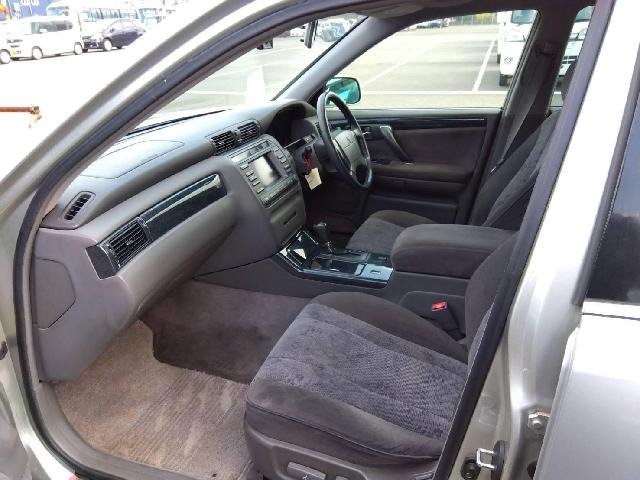 クラウンエステート2.5 アスリート Four 4WD