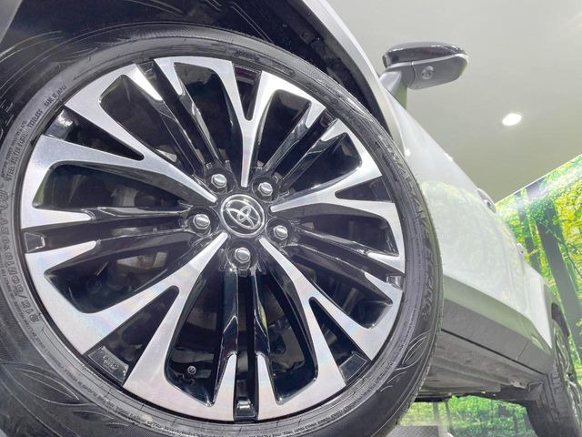 �y����18�C���`�A���~�z�C�[���z�O�ςɃ}�b�`���������A���~�z�C�[���𑕒����Ă���܂��B�e��ЊO�A���~�z�C�[����A�X�^�b�h���X�^�C�����戵�����Ă���܂��B���񂲑��k����������