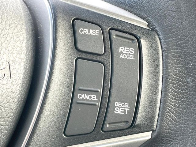 �y�N���[�Y�R���g���[���z�������H�����N���N���s�B�A�N�Z���𗣂��Ă���葬�x�ő��s���ł��A�������^�]���̕��S���y��!�����E�������ȒP�ȃX�C�b�`����Œ����ł��܂��B