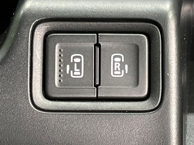 �y�����p���[�X���C�h�h�A�z�X�}�[�g�L�[��^�]�Ȃ̃X�C�b�`�Ō�ȗ����X���C�h�h�A�̊J���\���d��������͂����ăh�A���J����K�v�������A�����Ȃ��q�l�ł��ȒP�ɊJ���߂ł����K�ł���