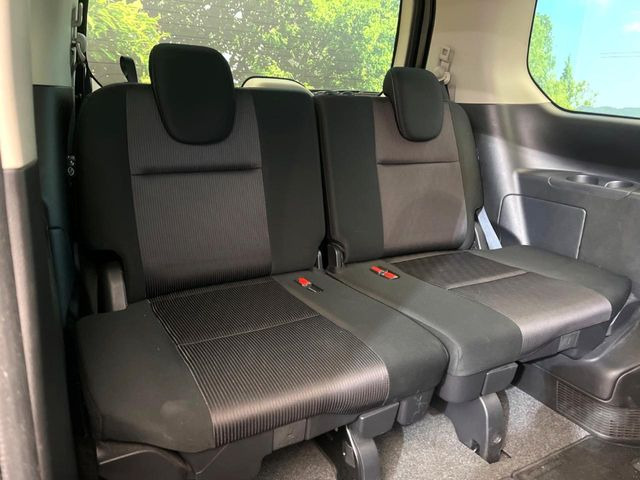 3��ڃV�[�g�͂�������ԗǍD����l�ł��������ƍ����Ē����܂��̂ŁA��l���ł̂��o���������N���N�ł��􂲉Ƒ��ŁA�C�̒m�ꂽ���ԂŁA�h���C�u�ɍs���̂��y���݂ł��ˁ�