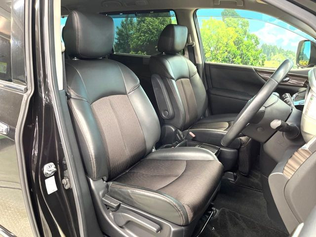 �y���烌�U�[�V�[�g�z����̂ӂ���肪�e�ՂŃ����e�i���X�����ȒP�ȁA�@�\���ɗD��鍇����v���̗p�����㎿�ȃV�[�g�ł��B����S�n���悭�A���������ӂ��S�n�ǂ��ԓ���Ԃ����o���Ă���܂��B