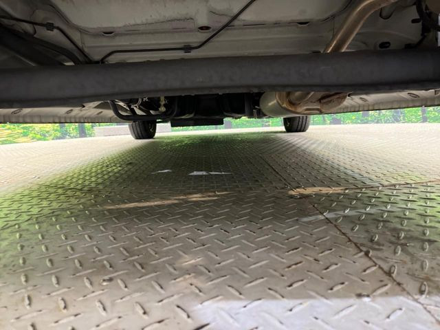 ����肪���ꂢ�Ȃ����ɁA�h�K���H�̎{�H���I�X�X���B�~��n��͂������A���ݕ��ɂ��Z���̕���A��Ń}�����E�E�B���^�[�X�|�[�c���������ɂ��D�]���������Ă���܂��B