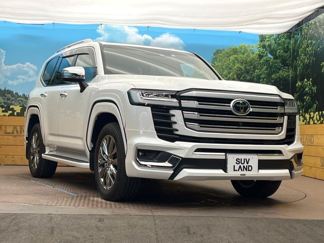 高透明度のガラス皮膜で撥水はもちろん、上質なツヤ・光沢を実現。紫外線や酸性雨から大切な愛車を保護し、色あせ・劣化を防止。「弾スプラッシュコート」、「弾プリミッサコート」からお選びいただけます。