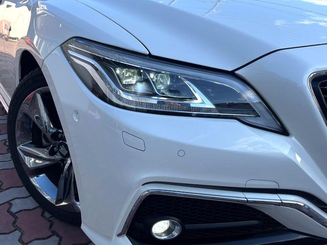 �y�O��LED�w�b�h���C�g�z�X�^�C���b�V���Ȍ����ڂ̎O��LED�w�b�h���C�g�𑕔���X�^�C�������łȂ��A��Ԃ̑��s�����E�ǍD�ň��S���Ă���肢�������܂��B