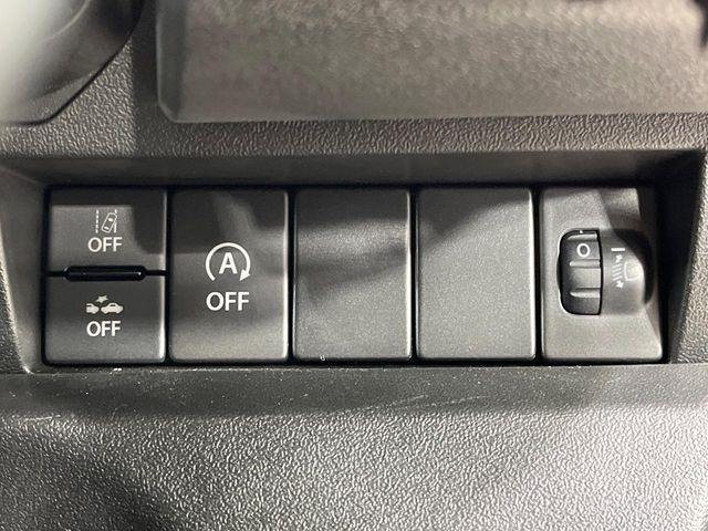 �y�X�Y�L �Z�[�t�e�B�T�|�[�g�z���s���ɑO���̎ԗ�����F�����A�Փ˂������Ȏ��͌x��ƃu���[�L�ŏՓˉ���Ɣ�Q�y�����A�V�X�g�B�����S�Ƀh���C�u�����y���݂��������܂��B