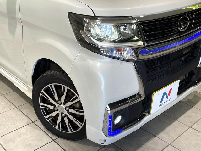 �yLED�w�b�h���C�g�z���V����ԑ��s�����ǍD�Ȏ��E���m�ۂ����S���ĉ^�]�ł��鍂�P�xLED�w�b�h���C�g�𑕔�!�_�����x�������A����d�͂��}�����Ă��܂��B