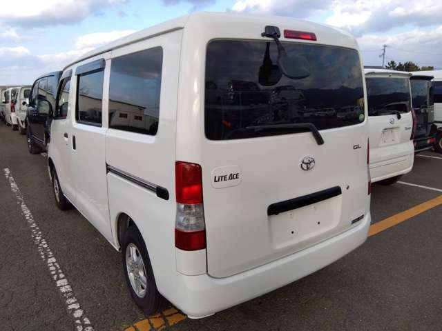 ライトエースバン1.5 GL