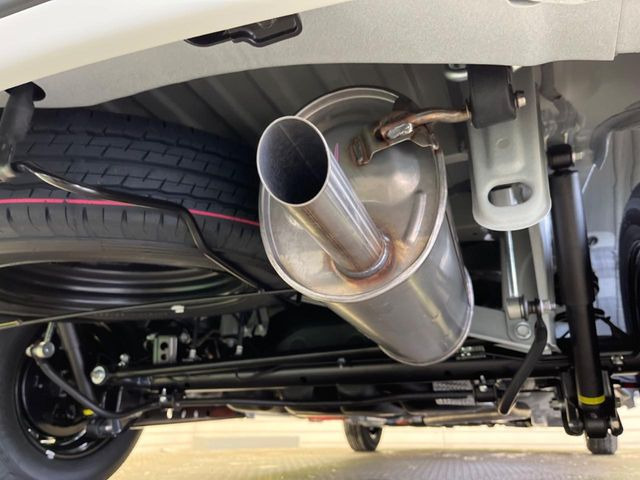 ����肪���ꂢ�Ȃ����ɁA�h�K���H�̎{�H���I�X�X���B�~��n��͂������A���ݕ��ɂ��Z���̕���A��Ń}�����E�E�B���^�[�X�|�[�c���������ɂ��D�]���������Ă���܂��B