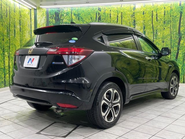 ☆全国のネクステージからお取り寄せが可能※!遠方の店舗に展示してあるクルマが気になる場合も、最寄りの店舗でご覧いただくことが可能です!是非私たちに要望をお聞かせください!※別途費用