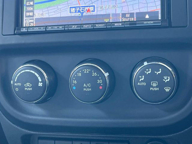 ���I�[�g�G�A�R��:�œK�ȉ��x��ۂ悤�ɃI�[�g�Œ��߉\�ł���