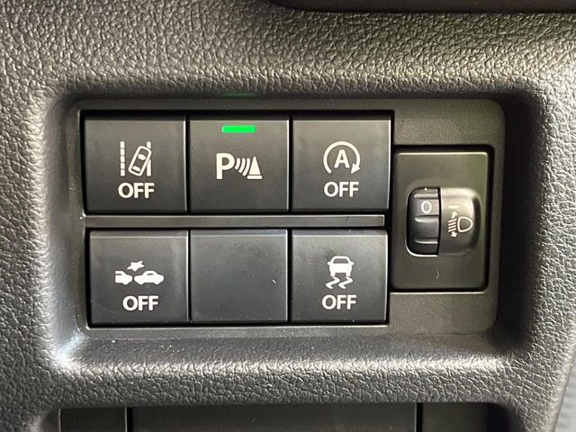 �y�X�Y�L �Z�[�t�e�B�T�|�[�g�z���s���ɑO���̎ԗ�����F�����A�Փ˂������Ȏ��͌x��ƃu���[�L�ŏՓˉ���Ɣ�Q�y�����A�V�X�g�B�����S�Ƀh���C�u�����y���݂��������܂��B