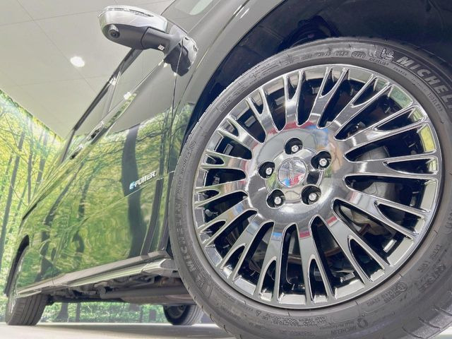 �y�O���[�h��p����17�C���`�A���~�z�C�[���z�f�U�C�����̍��������A���~�z�C�[���𑕒����Ă���܂��B�e��ЊO�A���~�z�C�[����A�X�^�b�h���X�^�C�����戵�����Ă���܂��B���񂲑��k����������