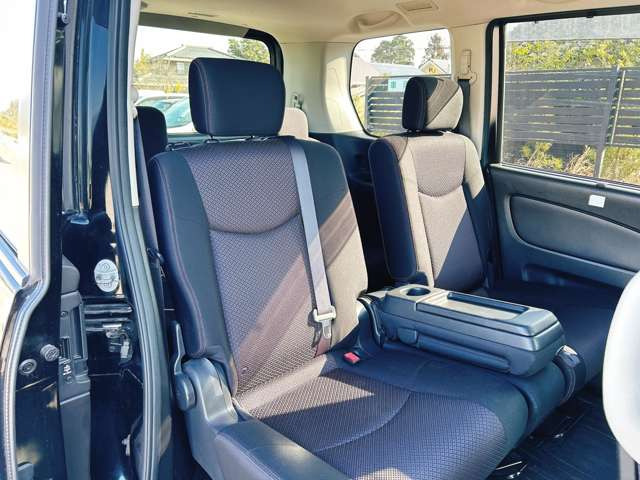 ���Ђł͌��I�������Ԃ𖈌���ʂɎd������s�Ȃ��A�����߂₷�����i�ł��񋟂��Ă���܂���