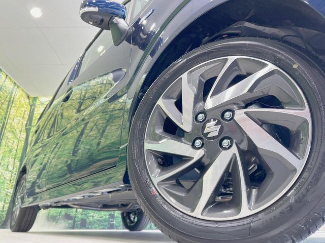 �y����15�C���`�A���~�z�C�[���z�O�ςɃ}�b�`���������A���~�z�C�[���𑕒����Ă���܂��B�e��ЊO�A���~�z�C�[����A�X�^�b�h���X�^�C�����戵�����Ă���܂��B���񂲑��k����������