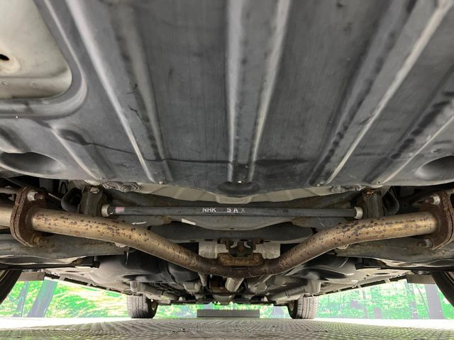 ����肪���ꂢ�Ȃ����ɁA�h�K���H�̎{�H���I�X�X���B�~��n��͂������A���ݕ��ɂ��Z���̕���A��Ń}�����E�E�B���^�[�X�|�[�c���������ɂ��D�]���������Ă���܂��B