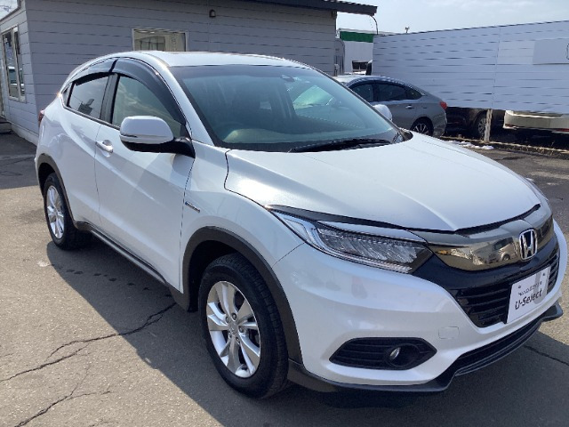 ヴェゼル1.5 ハイブリッド X ホンダセンシング 4WD