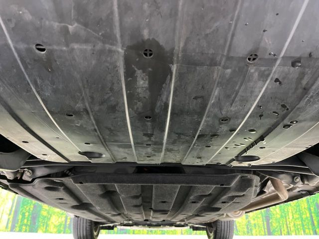 下回りがきれいなうちに、防錆加工の施工がオススメ。降雪地域はもちろん、沿岸部にお住いの方や、趣味でマリン・ウィンタースポーツをされる方にご好評いただいております。