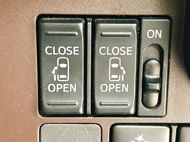 �y�d���X���C�h�h�A�z�h�A�̊J�������^�b�`�ōs�����Ƃ��ł��܂����֗��ȋ@�\�̈�ł��ˁ�