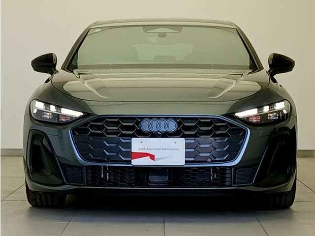 A5TFSI クワトロ 150kW Sラインパッケージ 4WD