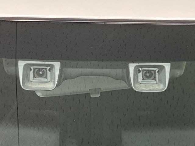 �y�X�Y�L �f���A���J�����u���[�L�T�|�[�g�z���s���ɑO���̎ԗ�����F�����A�Փ˂������Ȏ��͌x��ƃu���[�L�ŏՓˉ���Ɣ�Q�y�����A�V�X�g�B�����S�Ƀh���C�u�����y���݂��������܂��B