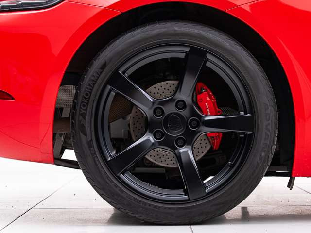 �y �o���O���[�v���^�c �z���X�͍����L���̍����A���Ԑ��X�ł��B���m���ɂĉ^�c���Ă���܂��B���q�l������ڎw���A���S���č����A���Ԃɂ���蒸����悤����`���������܂��B�S�ăA�y���^�ɂ��C�����������B