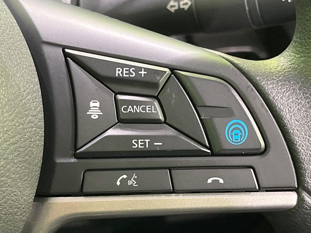 �y�v���p�C���b�g�z�������H�ł̒��������s���y��!!�a�؎��Ə��񑖍s�̃V�[���ŁA�A�N�Z���E�u���[�L�E�X�e�A�����O�������Ő��䂵�A�������^�]�̕��S���y�����Ă���܂���