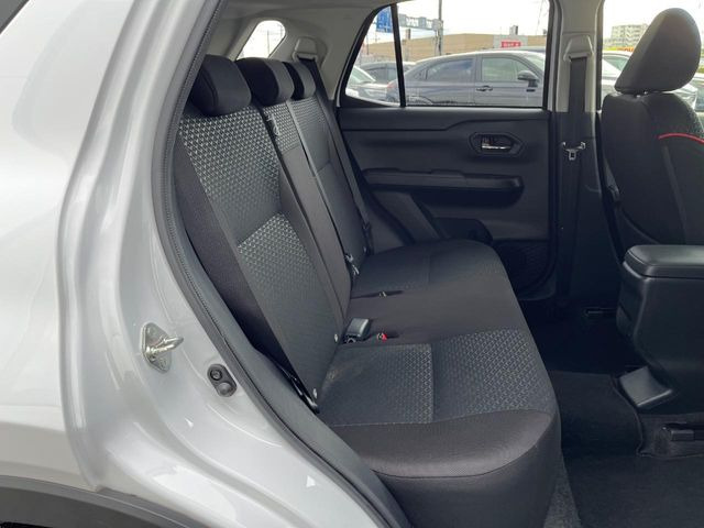 �㕔���Ȃ��C�ɂȂ�悤�ȃL�Y�E�����ւ��蓙�A�傫�ȃ_���[�W�͂Ȃ��A�ǍD�ȏ�Ԃł��B