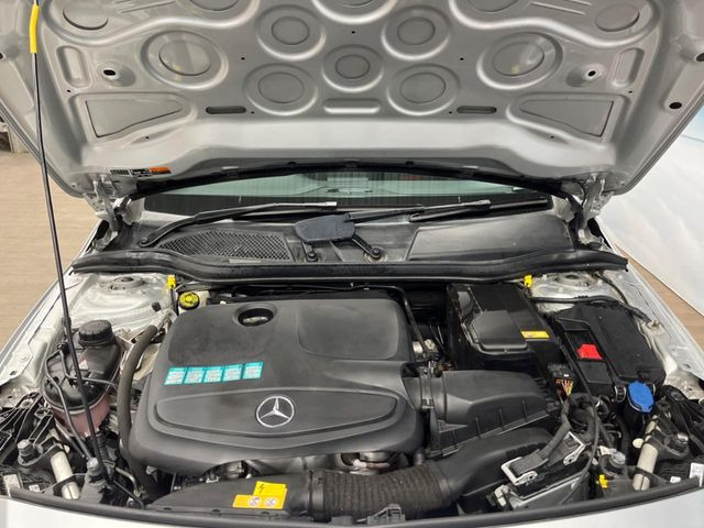 �����X�ł́A�e���[�J�[�̐�p�f�f�e�X�^�[�𓱓��B���Ǝ��i�����e�N�j�J���X�^�b�t���풓���Ă���܂��̂ŁA������̍ۂɂ����S���Ă����p���������܂��B