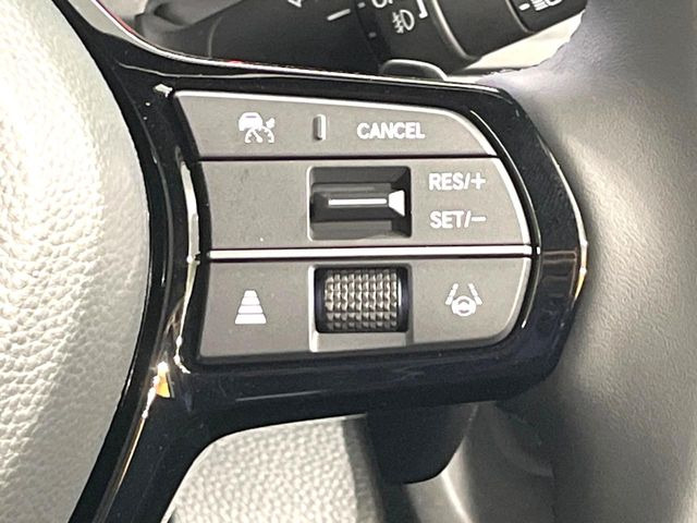 �y�A�_�v�e�B�u�N���[�Y�R���g���[���z�������H�ł̒��������s���y��!!�����ő��x��ۂN���[�Y�R���g���[�����A�Փˌy���V�X�e���ƘA�g���A�O���̎ԗ������m���ĎԊԂ�ۂ悤�ɑ��x���߂��Ă���܂�!!