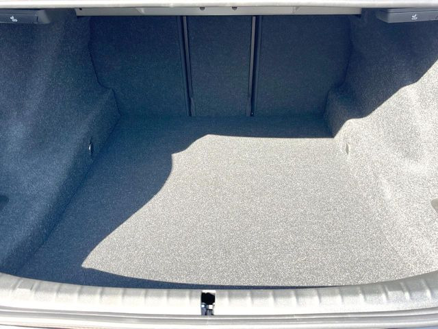 ���g�����N���[��:����L������e�X�y�[�X!���ꂾ���̍L��������΂��������⃌�W���[�Ȃǂɂ��œK�ł�!�g�p�������Ȃ����ꂢ�ȏ�Ԃ��ێ����Ă���܂��B