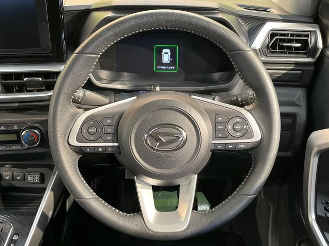 �y�����v�����X�e�A�����O�z�㎿�Ȋv���g�p���邱�ƂŁA��ɂ����������݂ƂĂ��^�]���₷���n���h���ł���