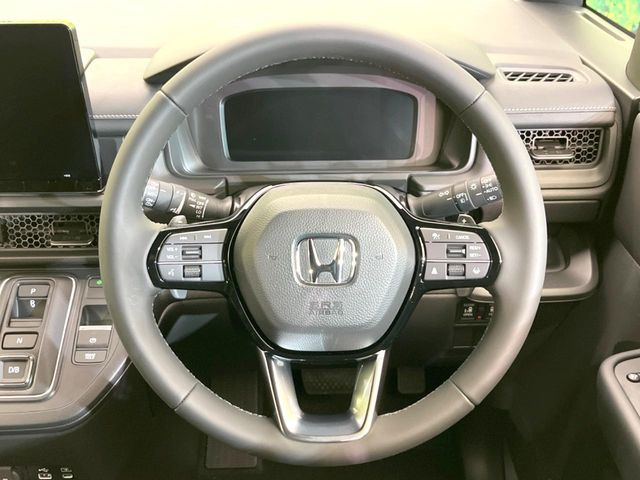 【ステアリングスイッチ】運転中、前方から目線をそらすことなく、オーディオ等の操作が可能な便利機能!安心&快適なドライブを演出してくれます♪