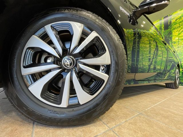 �y����15�C���`�A���~�z�C�[���z�O�ςɃ}�b�`���������A���~�z�C�[���𑕒����Ă���܂��B�e��ЊO�A���~�z�C�[����A�X�^�b�h���X�^�C�����戵�����Ă���܂��B���񂲑��k����������